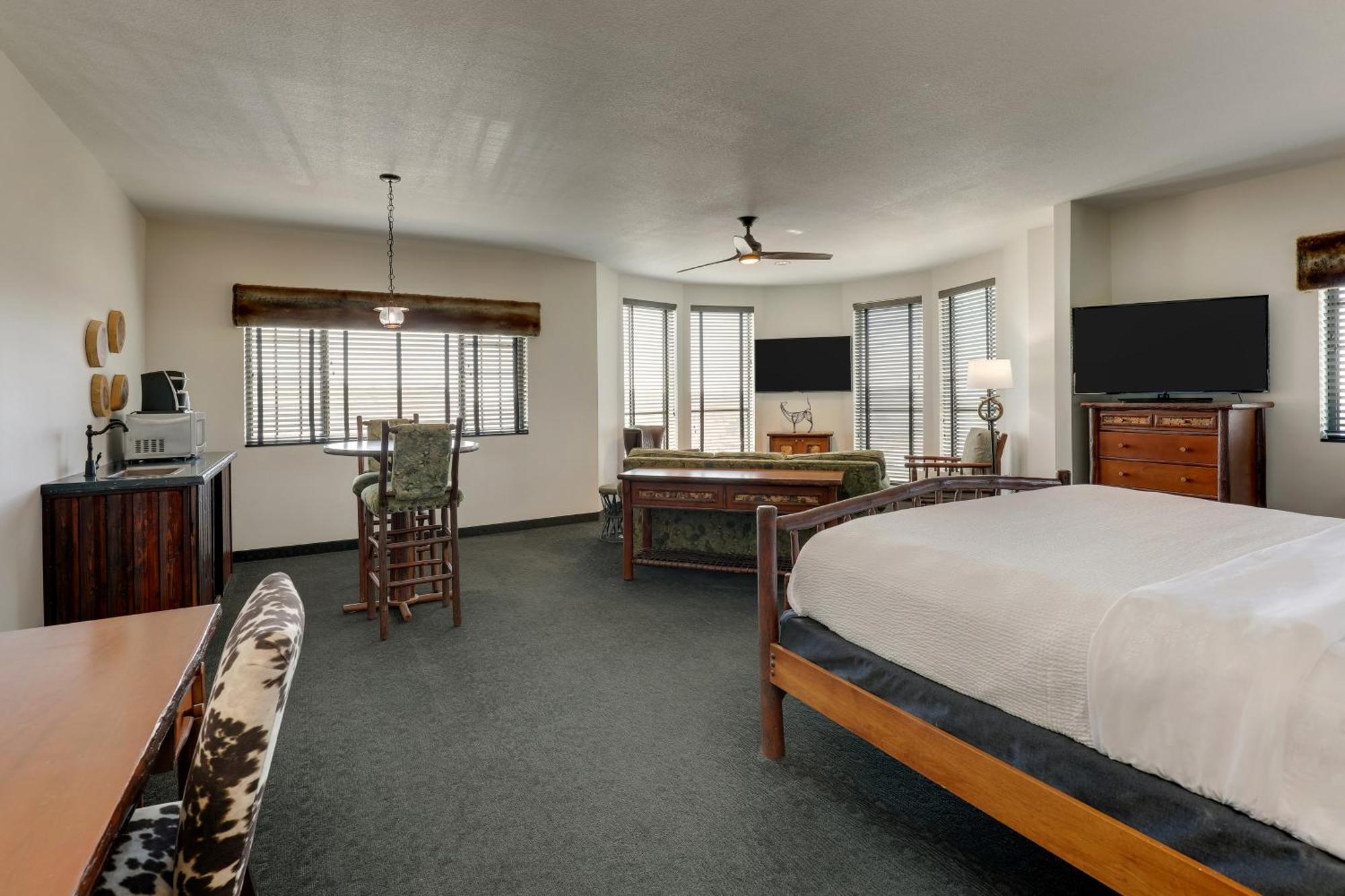 Stoney Creek Hotel Tulsa - Broken Arrow Exterior photo